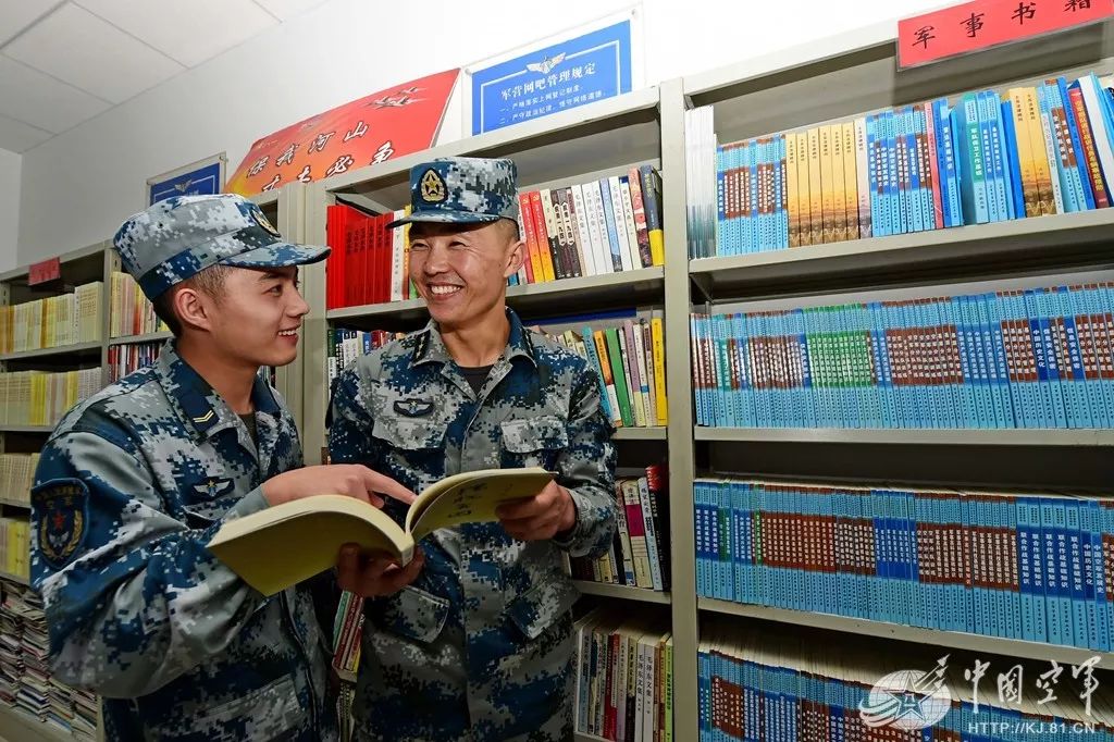 综合能力训练_警犬训练器材图纸_十人站综合训练器图纸