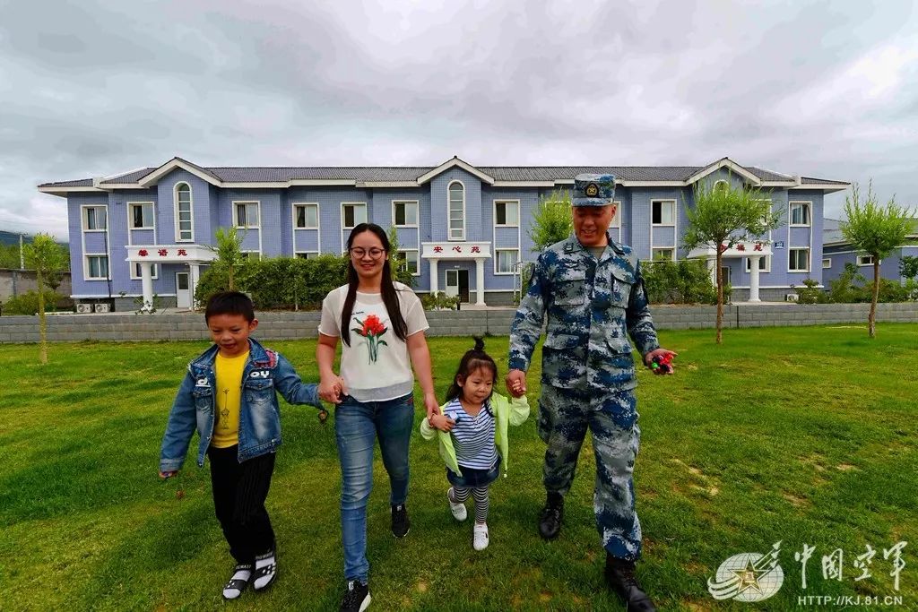 警犬训练器材图纸_十人站综合训练器图纸_综合能力训练