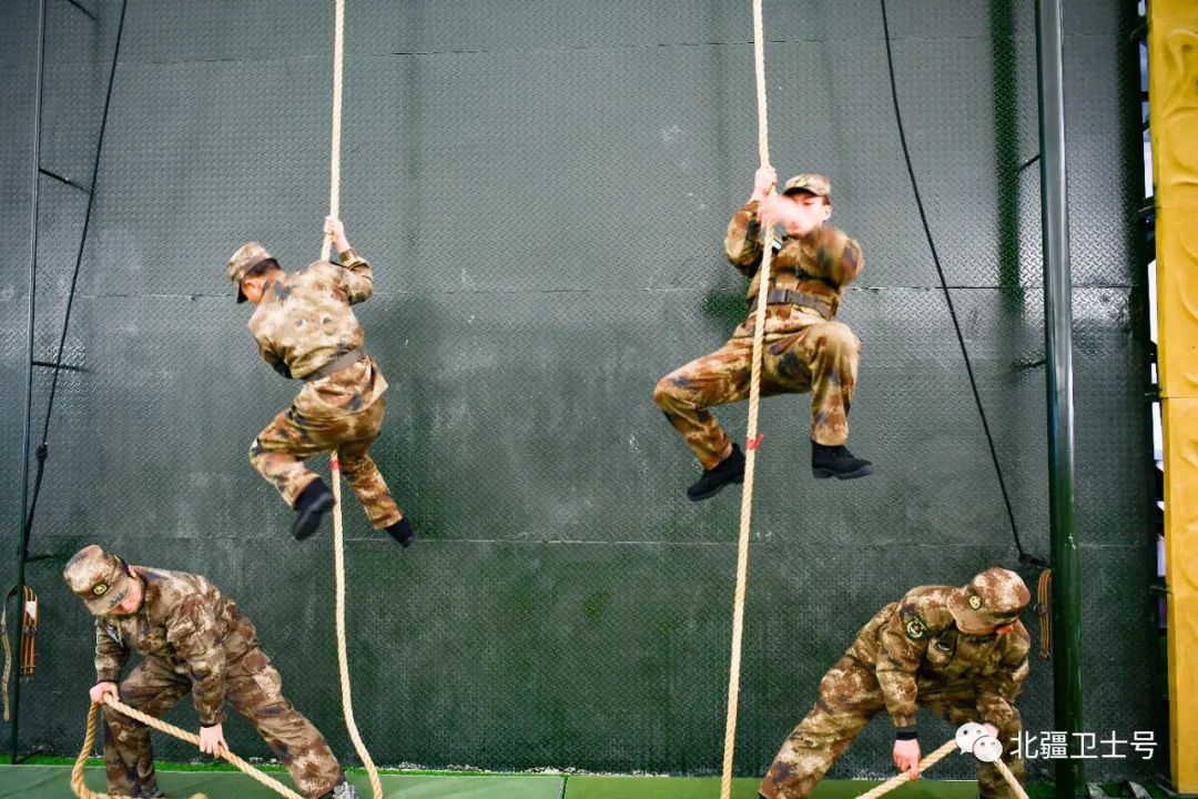 五人站综合训练器使用说明_标准五人训练器材如何安装_五人站综合训练器