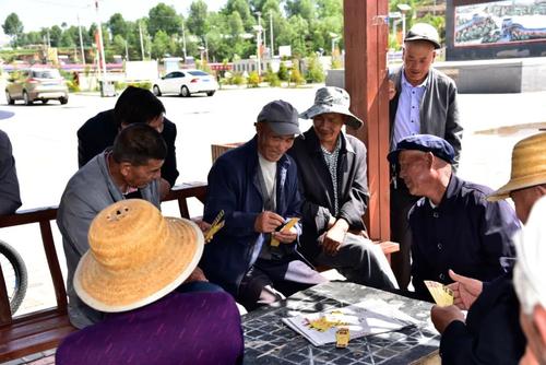 下岗工人提前退休政策_下岗工人提前退休消息_下岗老工人坚决要求提前退休